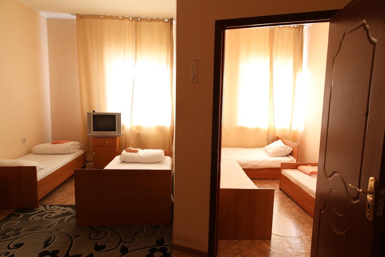 Hotel Alkuat Astaná Exterior foto